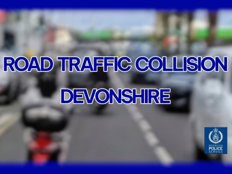 South Road crash blocks traffic