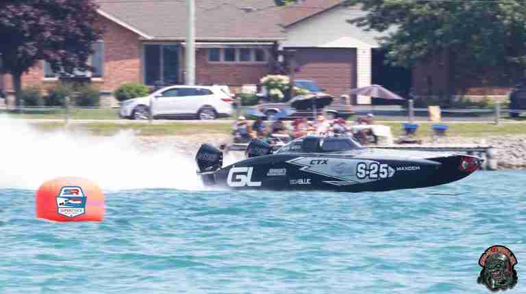 Bermuda boats dominate St Clair River Classic with one-two finish