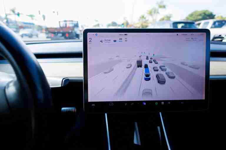 Pressured by Tesla, European regulators keep ‘Full Self-Driving’ safety data secret
