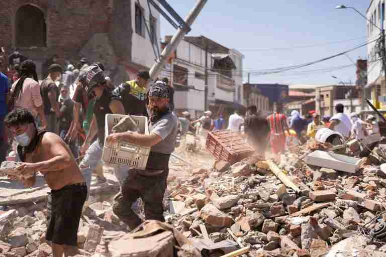Colombia earthquake kills at least 22 as buildings collapse in several cities