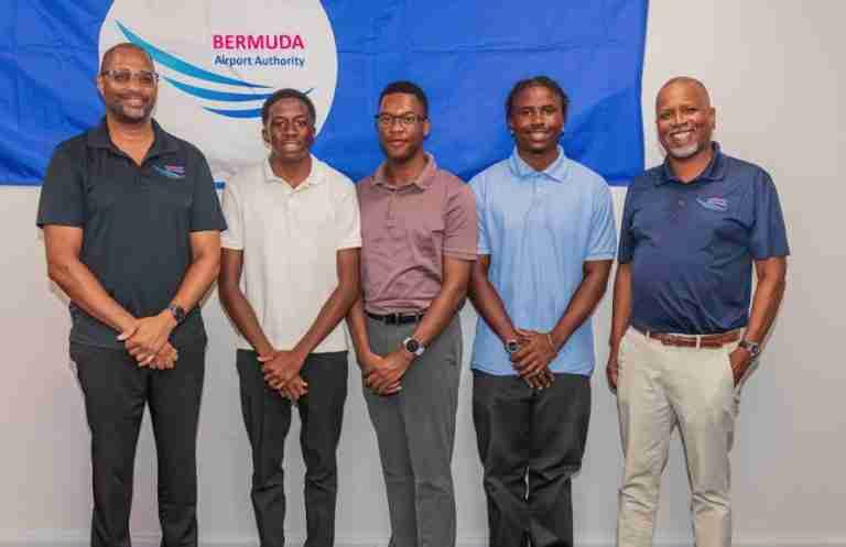 Bermuda Airport Authority awards inaugural aviation bursaries to three Bermudians