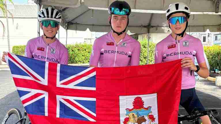 Bermudian cyclists clinch silver and bronze medals