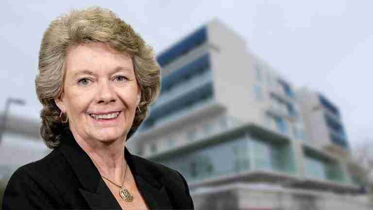 Opinion: Advanced-Practice Nurses could ease hospital pressures