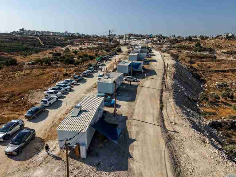 UK to sanction Israeli West Bank settlements in support for two-state solution