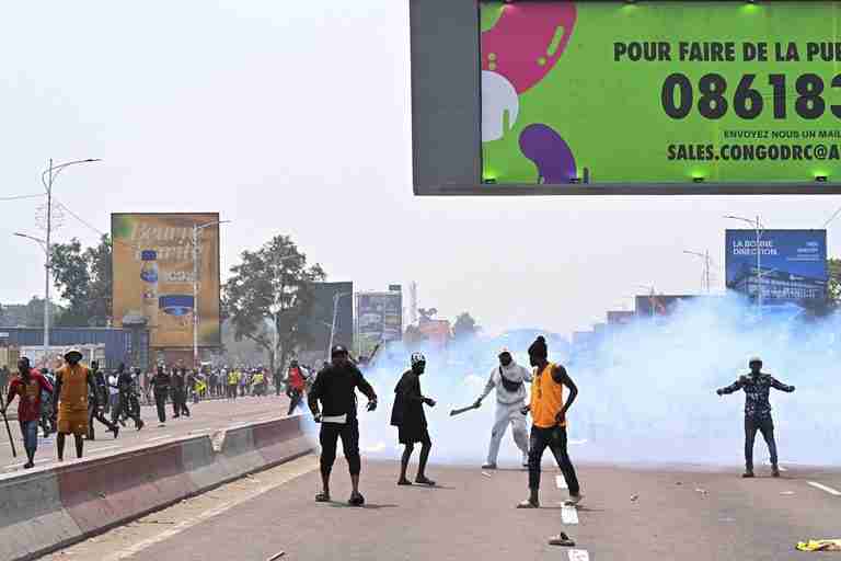 Congo police break up protests against proposed constitutional changes