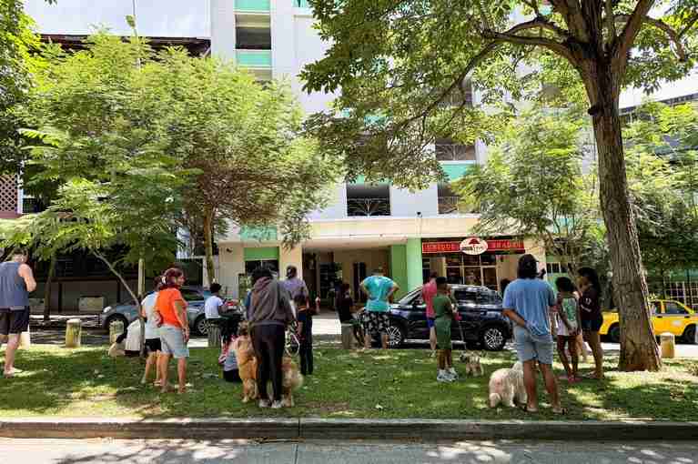 Powerful quake shakes Panama, canal operations normal